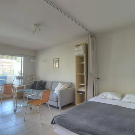 Bright Air-conditioned 'les Terrasses De Juan' Lejlighed Antibes